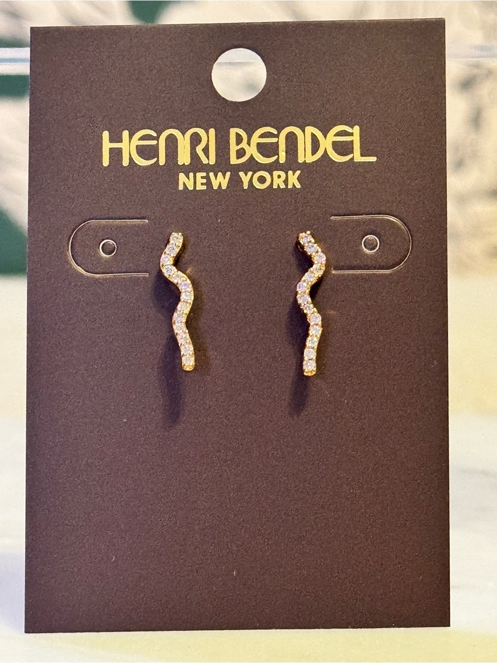 henri bendel Gold Crystal Wave Stud Earrings NEW